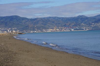 playa gay alicante|Descubre las increíbles playas LGBT+ de Alicante y vive unas。